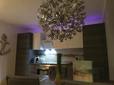 Küche/Küchenzeile in der Unterkunft StrandSUITE Scharbeutz