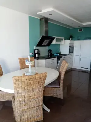 Küche/Küchenzeile in der Unterkunft Meerblick-Ferienwohnung - Haus A App 252