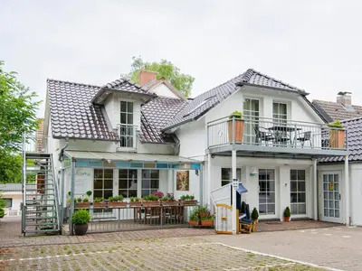 Das Gebäude in dem sich die Ferienwohnung befindet