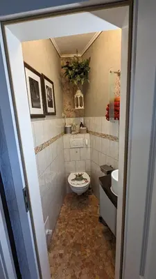 Ein Badezimmer in der Unterkunft Das Haus am Kanal.