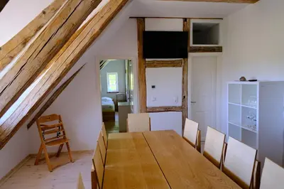 TV/Unterhaltungsangebot in der Unterkunft Gutshaus KVH FeWo Warnemünde
