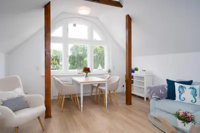 Ein Sitzbereich in der Unterkunft KUR18 Ferienwohnung Baltic Deck