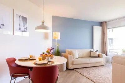 Ein Sitzbereich in der Unterkunft Ferienwohnung Kaiserperle Travemünde