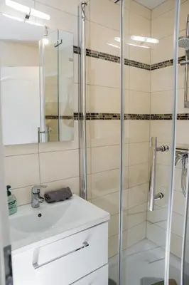 Ein Badezimmer in der Unterkunft Cozy and central Apartment Lübeck