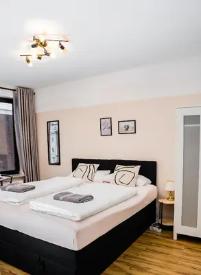 Ein Bett oder Betten in einem Zimmer der Unterkunft Cozy and central Apartment Lübeck