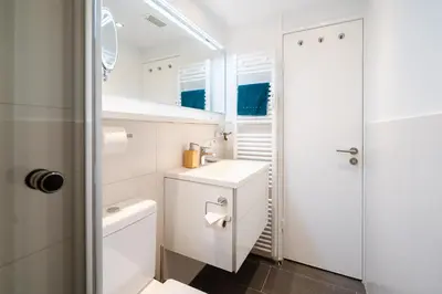 Ein Badezimmer in der Unterkunft Panoramic Auszeit mit Meerblick