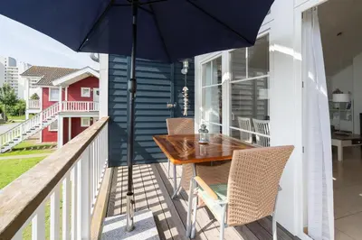 Ein Balkon oder eine Terrasse in der Unterkunft Strandpark Sierksdorf H026