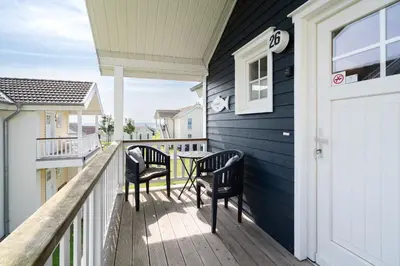 Ein Balkon oder eine Terrasse in der Unterkunft Strandpark Sierksdorf H026