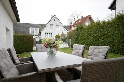 Ein Garten an der Unterkunft Meeresliebling