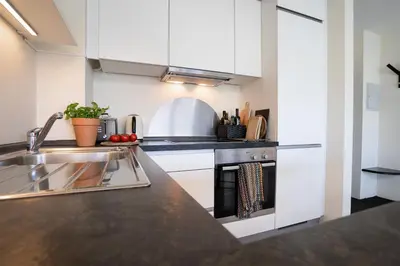 Küche/Küchenzeile in der Unterkunft DKK1f Ferienwohnung 