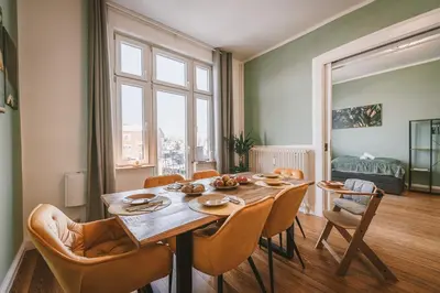 Ein Sitzbereich in der Unterkunft Sadebo Central Altbau Apartments Lübeck