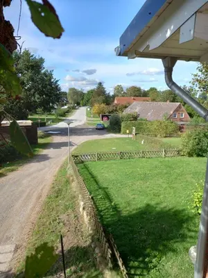 Ein Garten an der Unterkunft Dorfblick vom Muckesberg