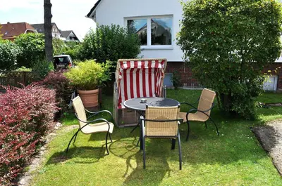 Ein Garten an der Unterkunft Gästehaus Steinhardt Appartement Nr 04