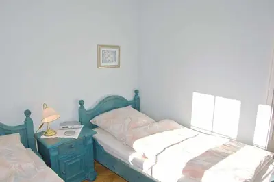 Ein Bett oder Betten in einem Zimmer der Unterkunft Haus am Kurpark Ferienwohnung Nr 03