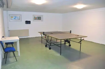 Tischtennis in der Unterkunft Haus Windrose Ferienwohnung Nr 08 oder in der Nähe
