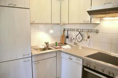 Küche/Küchenzeile in der Unterkunft Ostseeallee 10 Ferienwohnung Nr 02