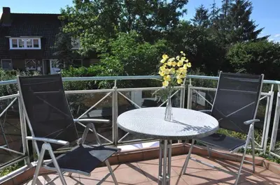 Ein Balkon oder eine Terrasse in der Unterkunft Ostseeallee 2 Ferienwohnung Nr 05