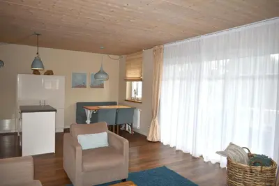 Ein Sitzbereich in der Unterkunft Villa Somersby Ferienwohnung Nr 04