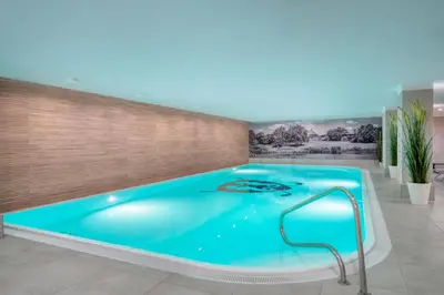 Der Swimmingpool an oder in der Nähe von Ferienwohnungen Strandgrün