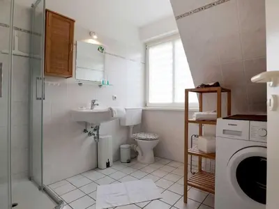 Ein Badezimmer in der Unterkunft Altes Zollhaus, Fewo- Nr 5