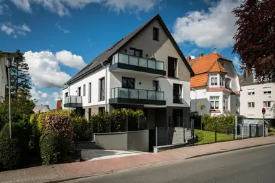 Das Gebäude in dem sich die Ferienwohnung befindet