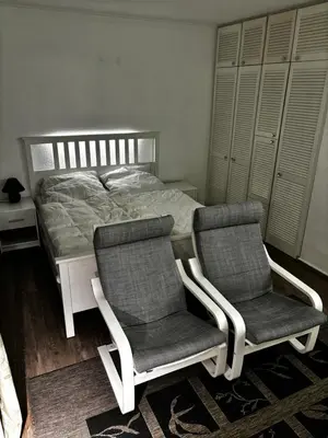 Ein Sitzbereich in der Unterkunft Strandnahe Wohnung mit Meerblick