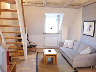 Ein Sitzbereich in der Unterkunft Appartement Meißner - Strand-und Bahnhofsnah