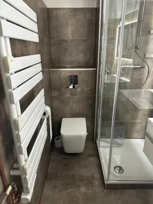Ein Badezimmer in der Unterkunft ButschisBude
