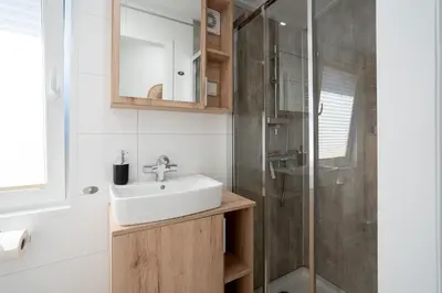 Ein Badezimmer in der Unterkunft Ostseecamp Muscheltraum