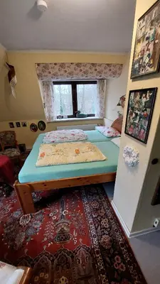 Ein Bett oder Betten in einem Zimmer der Unterkunft Doppelzimmer im Einfamilienhaus, mit eigenem Bad und Küchenmitbenutzung