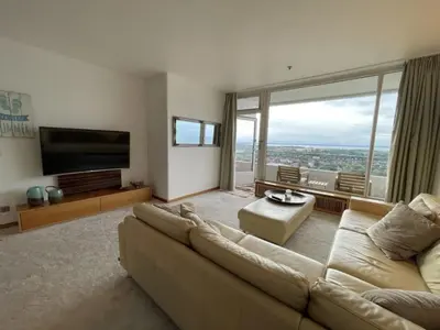 TV/Unterhaltungsangebot in der Unterkunft Meeresrauschen 2-Zimmer-Meerblick-Appartement