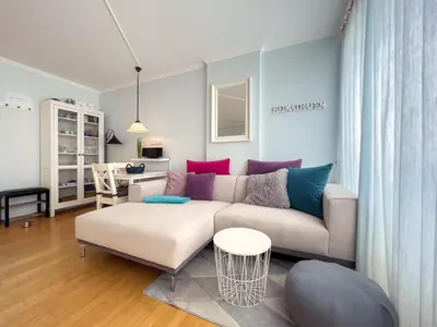 Küche/Küchenzeile in der Unterkunft STR 107 - Strandallee 124 - Seeblick