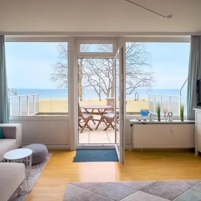 STR 107 - Strandallee 124 - Seeblick