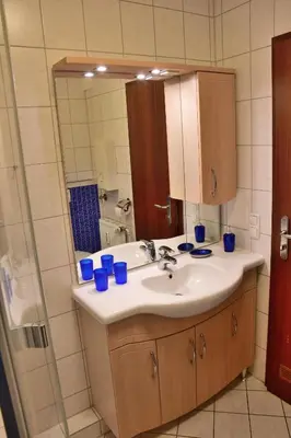 Ein Badezimmer in der Unterkunft HOF 305 - Berliner Hof - 