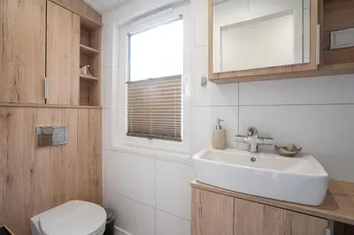 Ein Badezimmer in der Unterkunft Ostseecamp Ferienhaus 