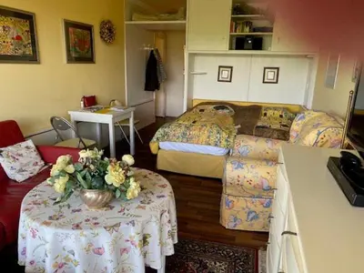 Ein Bett oder Betten in einem Zimmer der Unterkunft Waldstrandnest mit Weitblick