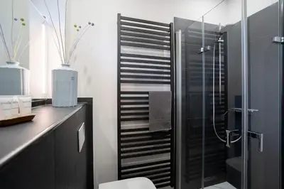 Ein Badezimmer in der Unterkunft AMW8d Ferienhaus Moin