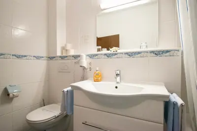Ein Badezimmer in der Unterkunft Villa Wilhelma Strandallee 146 Villa Wilhelma Apartment 6