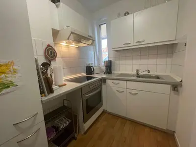 Küche/Küchenzeile in der Unterkunft barrierefreie Ferienwohnung am Lübecker Hof