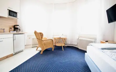 Küche/Küchenzeile in der Unterkunft Villa Wilhelma Strandallee 146 Villa Wilhema Apartment 5