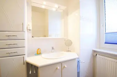 Ein Badezimmer in der Unterkunft Villa Wilhelma Strandallee 146 Villa Wilhelma Apartment 18