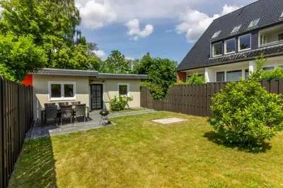 Ein Garten an der Unterkunft Küstennest