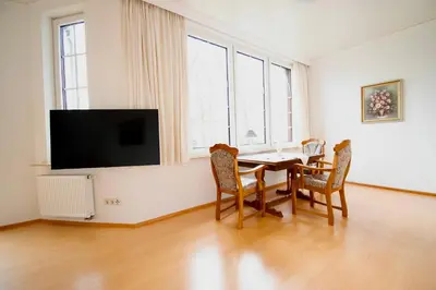 TV/Unterhaltungsangebot in der Unterkunft Villa Wilhelma Strandallee 146 Villa Wilhelma Apartment 2