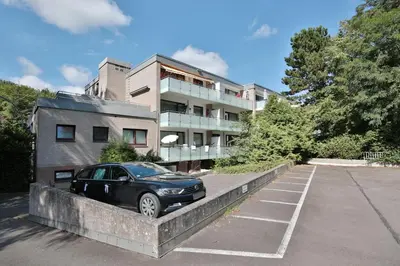 Das Gebäude in dem sich die Ferienwohnung befindet