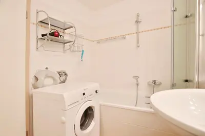 Ein Badezimmer in der Unterkunft Haus Ostseeallee Appartement 60