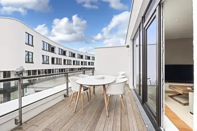 Ein Balkon oder eine Terrasse in der Unterkunft Villa Godewindpark Travemünde 01