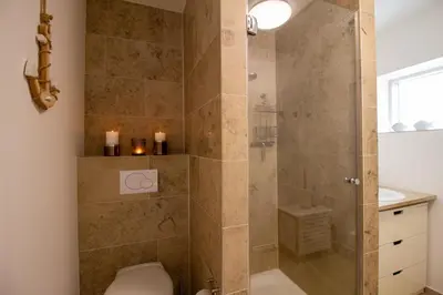 Ein Badezimmer in der Unterkunft Ocean Club