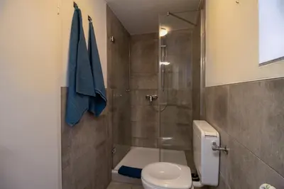 Ein Badezimmer in der Unterkunft Nautic Lounge - Beach House 1