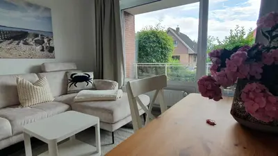 Ein Sitzbereich in der Unterkunft FeWo Machedanz strandnah Timmendorf Strand