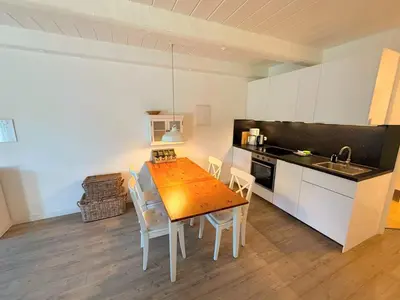 Küche/Küchenzeile in der Unterkunft Timmenhus - Ferienwohnungen an der Ostsee
